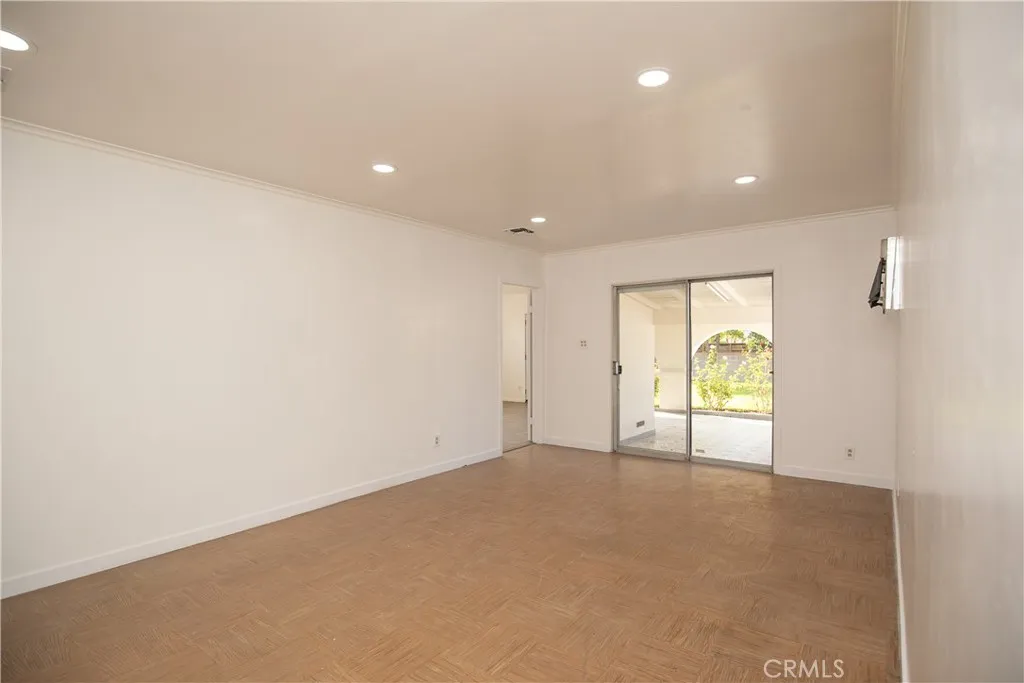 6105 Willowcrest, North Hollywood, California 91606 home-pic-19